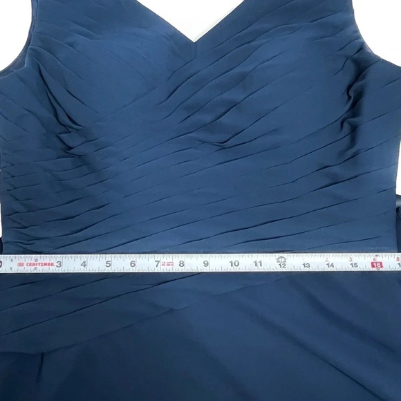Azazie (NWT) Annabella Midi Length Dark Navy Blue V-Neck Sleeveless Dress Sz 14 - Picture 8 of 12